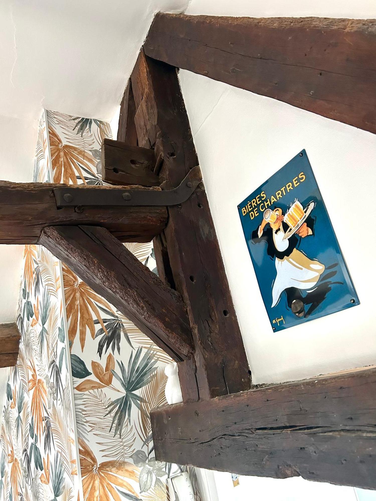 L Ecuyer Appartement Au Coeur Du Quartier Historique Chartres Buitenkant foto